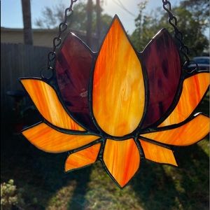Stained glass Lotus